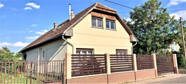 eladó családi ház, Dunakeszi
