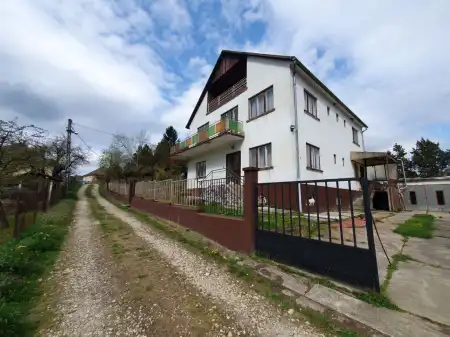 Eladó családi ház, Nógrádsáp 5+1 szoba 210 m² 39 M Ft