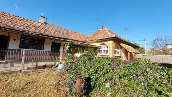 Eladó családi ház, Őrbottyán 2 szoba 85 m² 44.9 M Ft