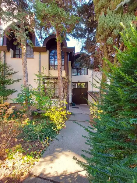 Eladó családi ház, Vác 4+1 szoba 200 m² 178 M Ft