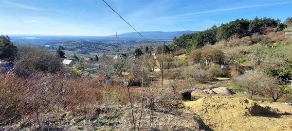 eladó  Üdülő, Vác